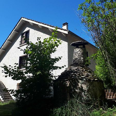 Location De Vacances A Gourdon En Bouriane Buitenkant foto